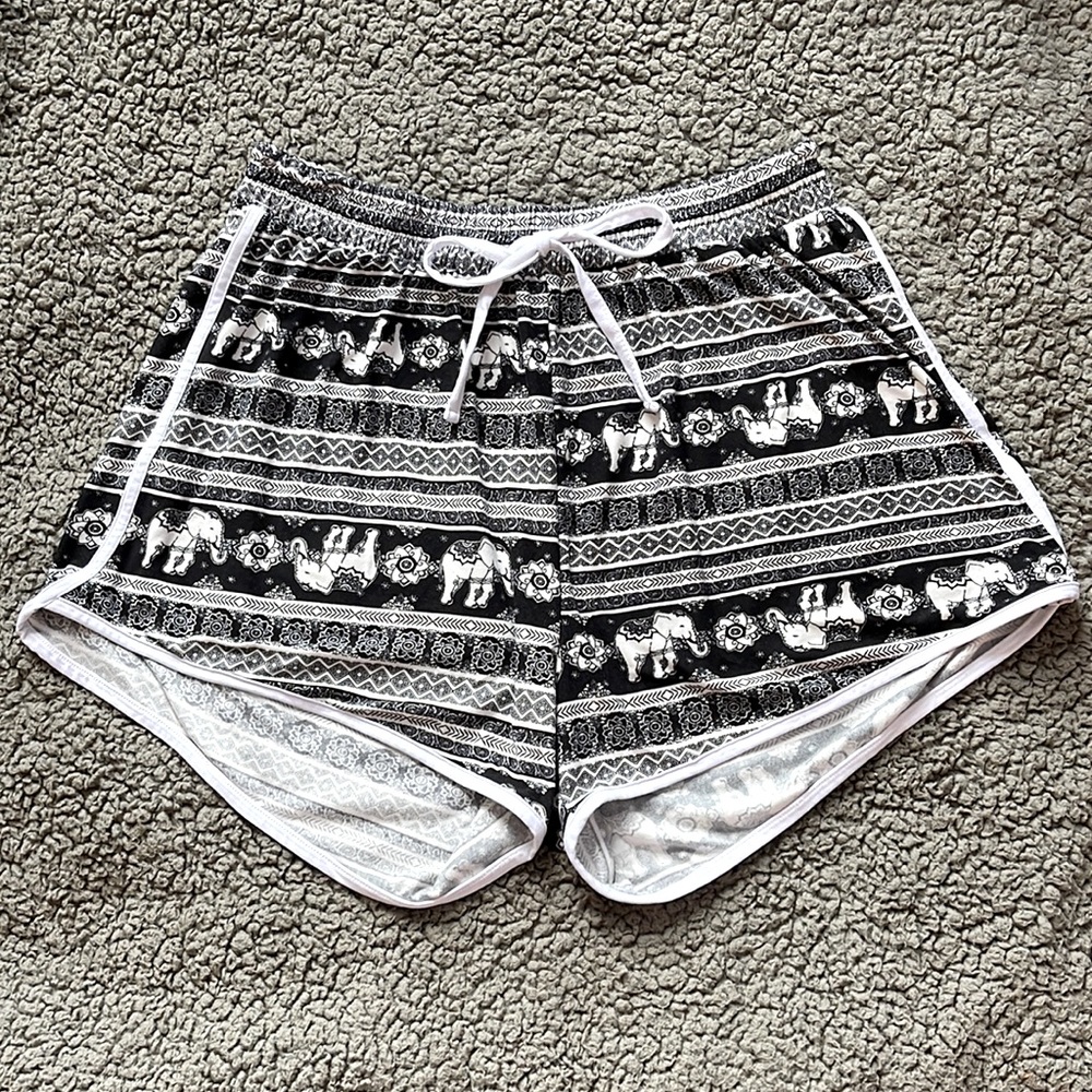 Casual elephant soft lounge shorts 🐘